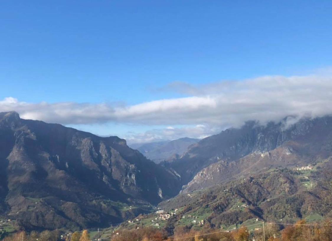 Dossena Splendido Chalet Di Montagna Immerso Nella Natura Madonna della Costa Exterior foto